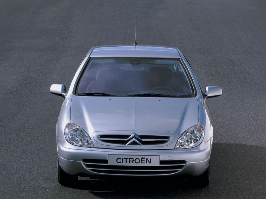  Citroen Xsara Hatchback 2000 года  (фото 5 из 8)
